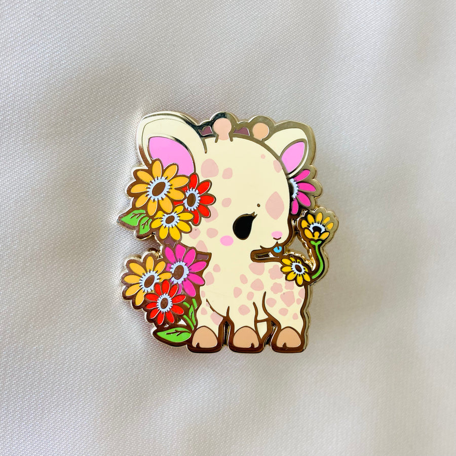 [PATREON EXCLUSIVE] G for Giraffe Pins
